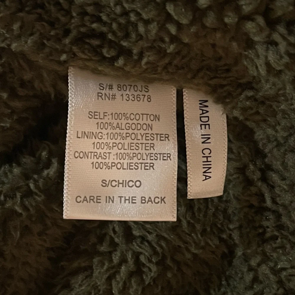 Love tree puffer jacket​​​​​​ - Picture 16 of 16